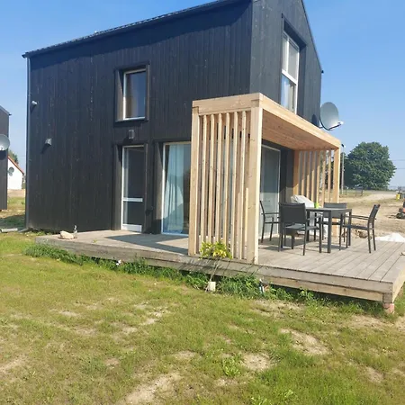 Haus Masuren, Bei Ilawa, Angelbootvermietung, Dom Czerwony I Holiday home *