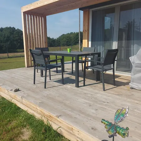 Haus Masuren, Bei Ilawa, Angelbootvermietung, Dom Czerwony I Holiday home Szwarcenowo
