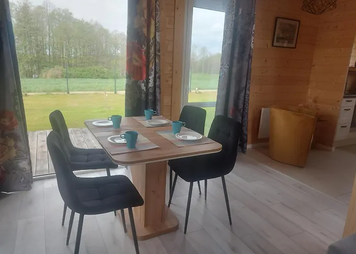 Haus Masuren, Bei Ilawa, Angelbootvermietung, Dom Czerwony I Holiday home *