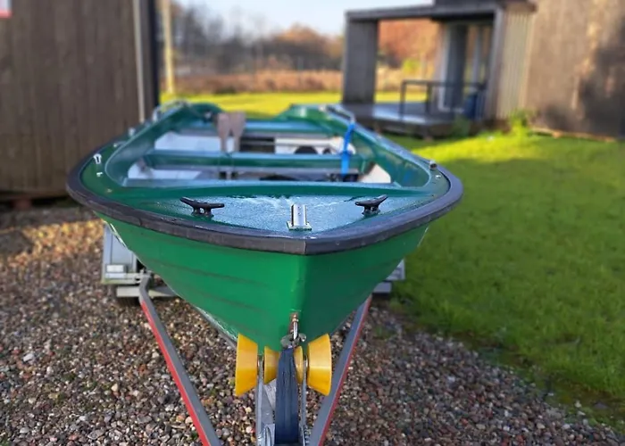 Haus Masuren, Bei Ilawa, Angelbootvermietung, Dom Czerwony I Holiday home *